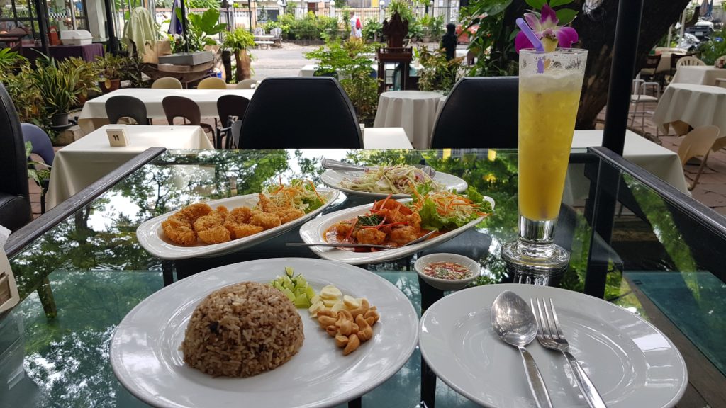 방콕 유사톤 호텔 리조트 (U Sathorn) 추천 리뷰
